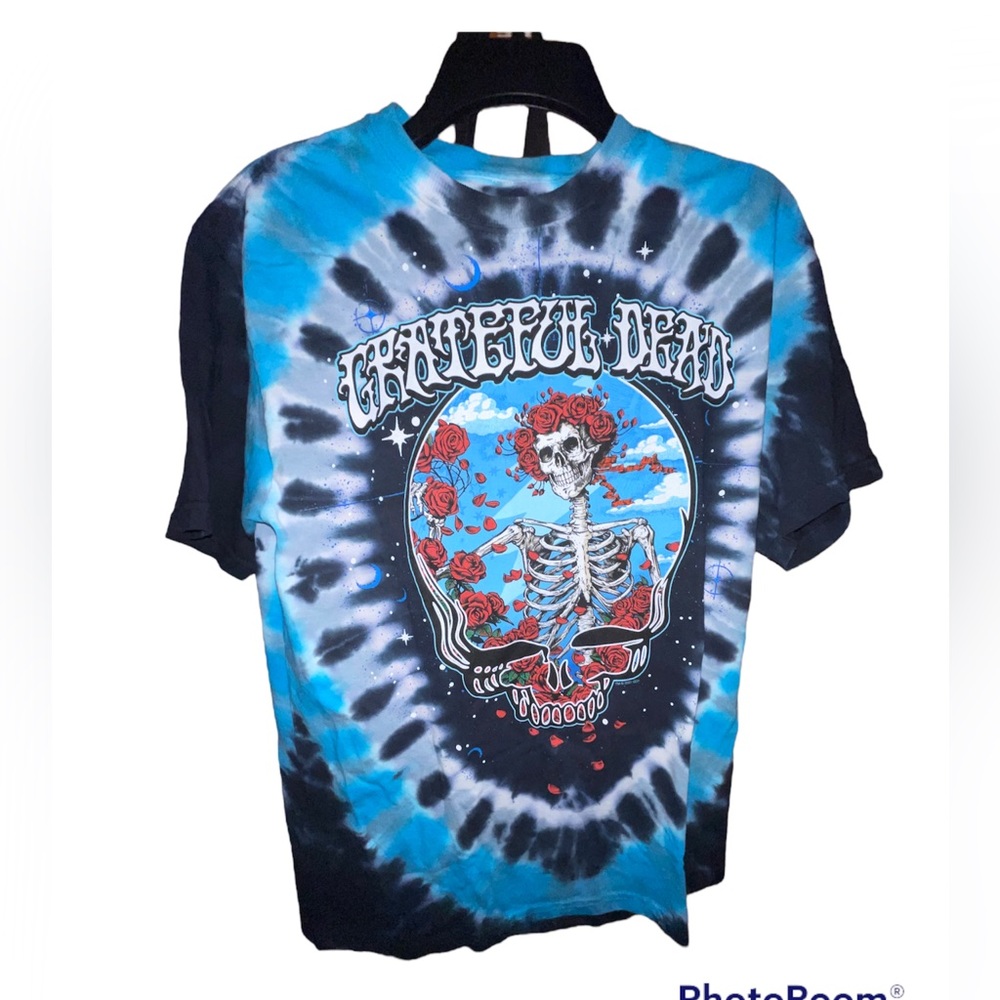 Tie-dye Grateful Dead T-shirt